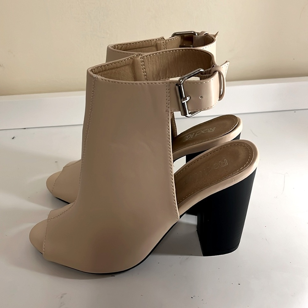 A brand new: Red Kiss shoes